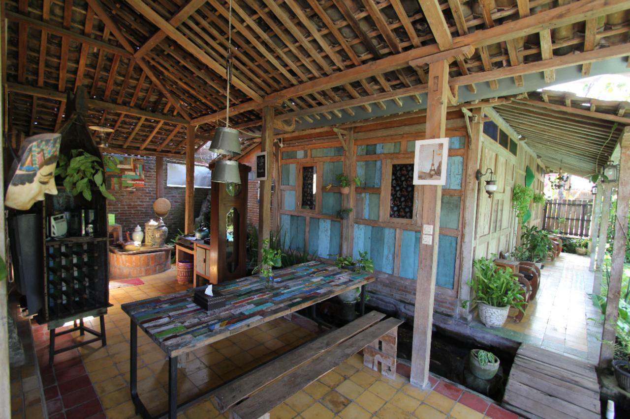 D'Omah Yogya Hotel Bantul Exterior photo